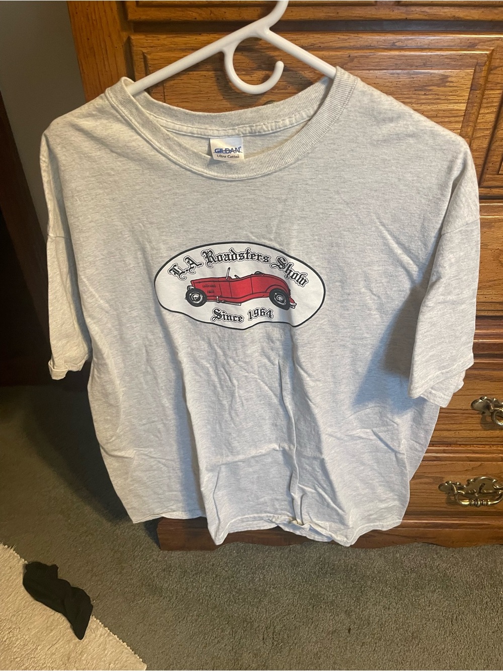 Gildan Light Gray Tee with Red Vintage Car Graphic